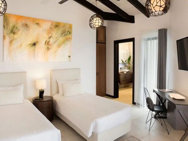 Beachfront Antigua  Luxury Villa