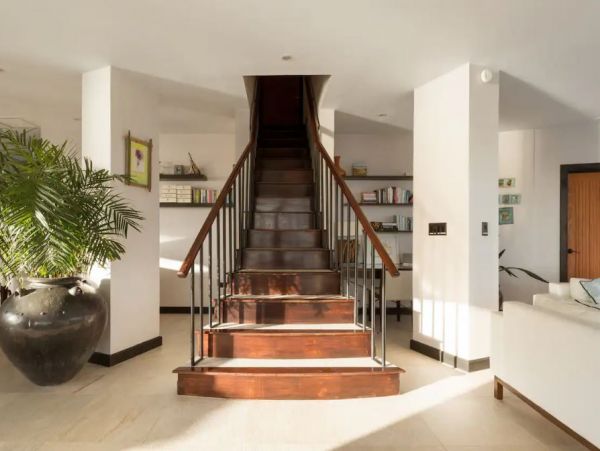 Beachfront Antigua  Luxury Villa