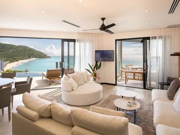 Beachfront Antigua  Luxury Villa