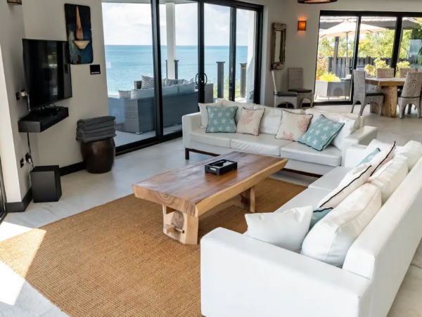 Beachfront Antigua  Luxury Villa