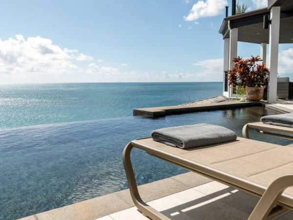 Beachfront Antigua  Luxury Villa