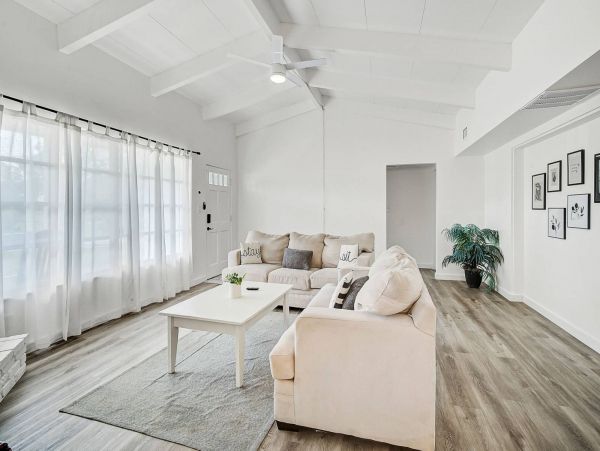 Charming Vacation Getaway with 3 Bedrooms in Sarasota