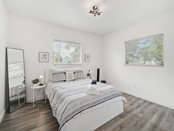 Charming Vacation Getaway with 3 Bedrooms in Sarasota