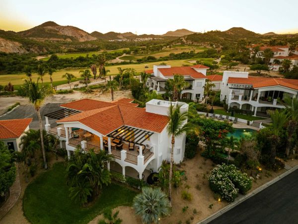 Los Cabos Vacation Rental with 3 Bedrooms & Great Amenities