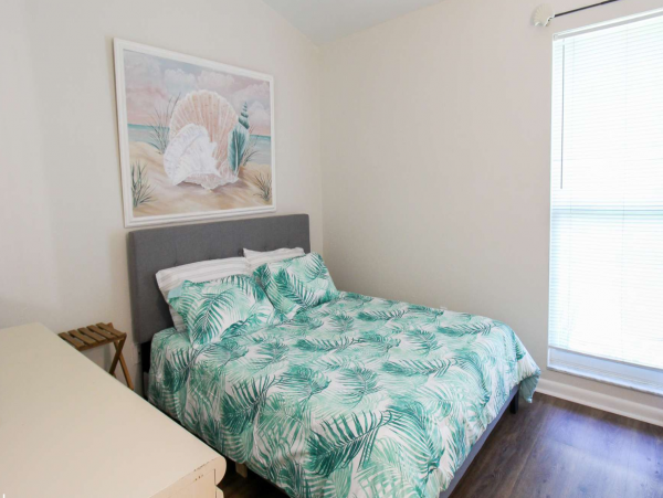 Cape Coral 3 Bedroom Vacation Getaway With Private Pool