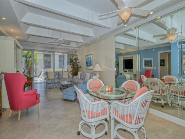 Siesta Key Condo near to Beach with 2 Bedroom
