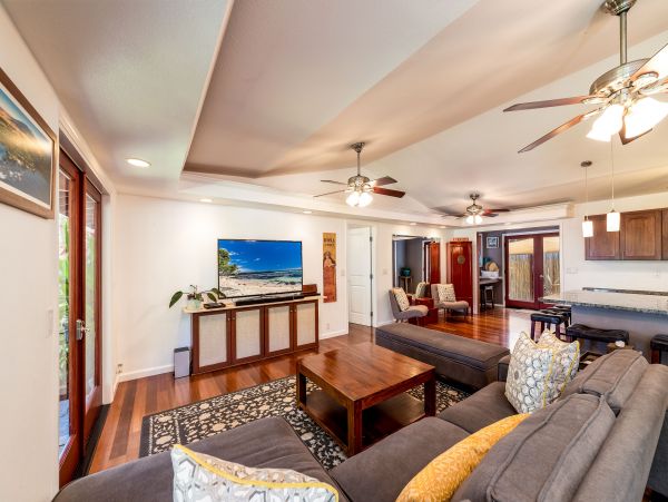 Kailua-Kona Luxury Four Bedroom Vacation Rental