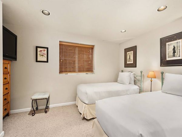 Aspen Home 1085862