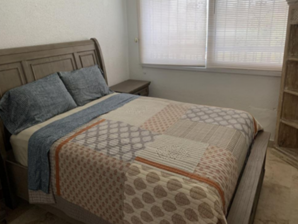 Charming 3 Bedroom Vacation Getaway Close to Beach