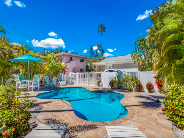 Charming Island Retreat with Private Pool, Steps from the Beach and Pine Avenue