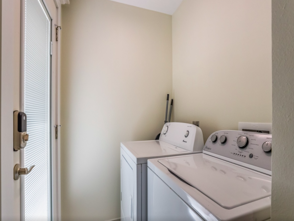 Charming Island Retreat with Private Pool, Steps from the Beach and Pine Avenue