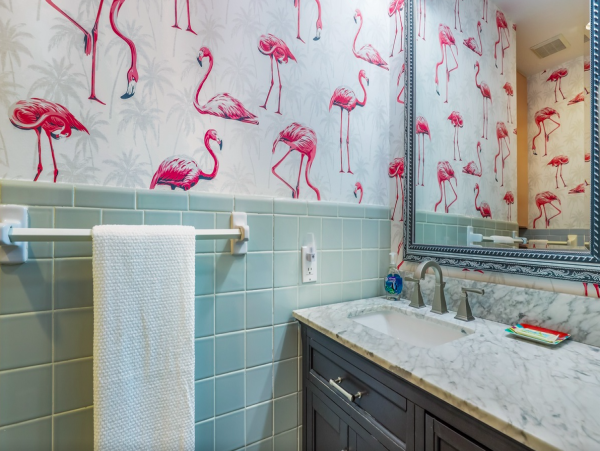 Charming Island Retreat with Private Pool, Steps from the Beach and Pine Avenue
