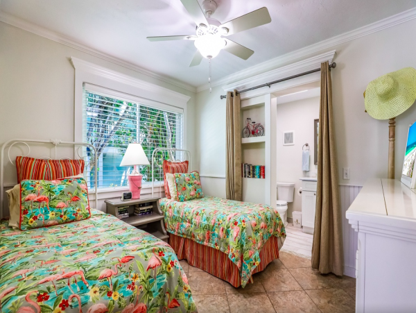 Charming Island Retreat with Private Pool, Steps from the Beach and Pine Avenue