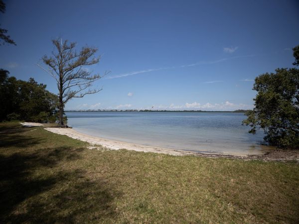 Bradenton Vacation Home Sleeps 8 Guests
