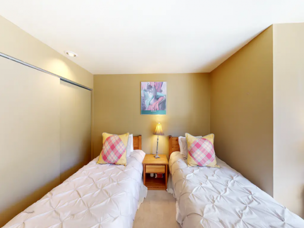 Vail Vacation Condo with 2 Bedrooms
