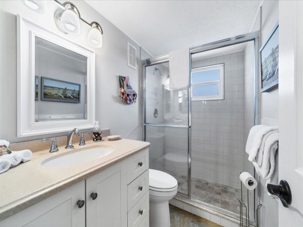 Siesta Key 2nd Floor Unit with Unobstructed Ocean Views