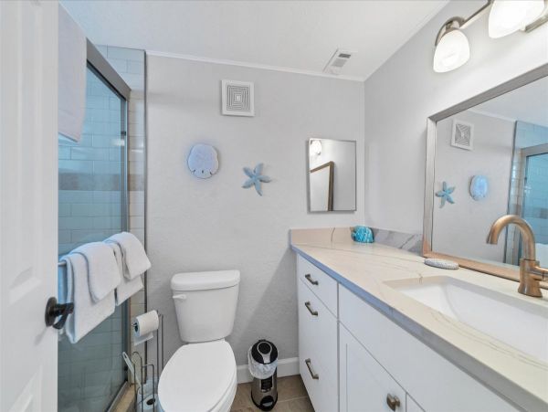 Siesta Key 2nd Floor Unit with Unobstructed Ocean Views