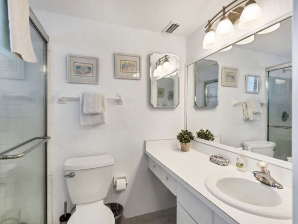 Lovely Condo RIGHT on the Beach! Siesta Key