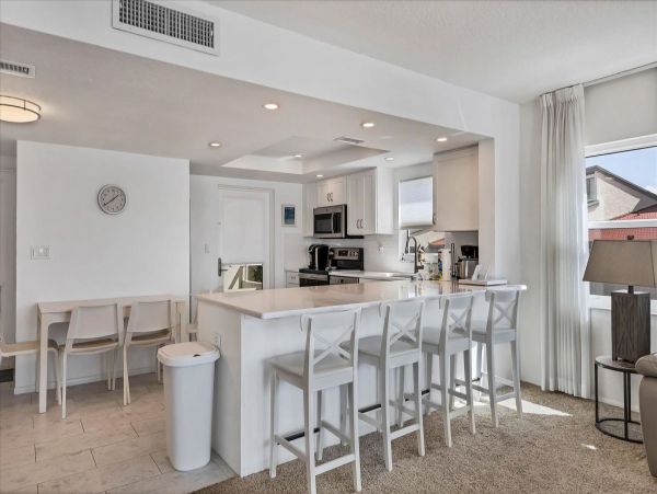 Lovely Condo RIGHT on the Beach! Siesta Key
