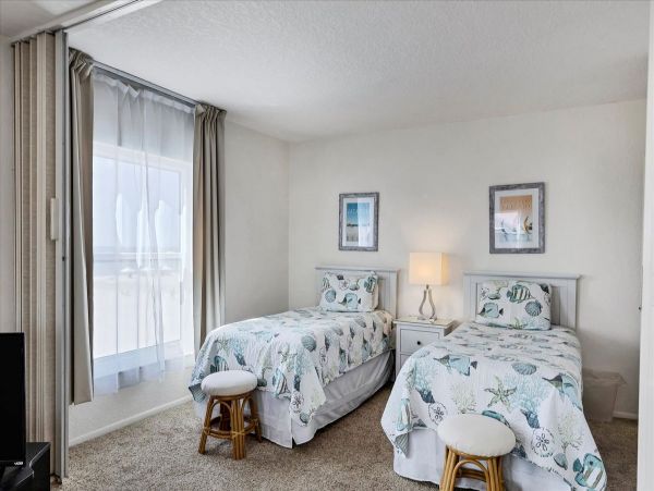Lovely Condo RIGHT on the Beach! Siesta Key