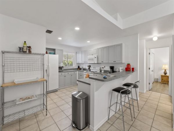 Cape Coral 3 Bedroom Vacation Home with Private Pool NEW ARRIVAL