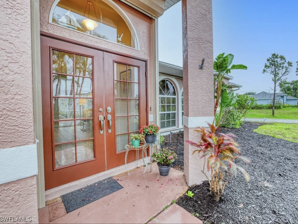 Cape Coral 3 Bedroom Vacation Home with Private Pool NEW ARRIVAL