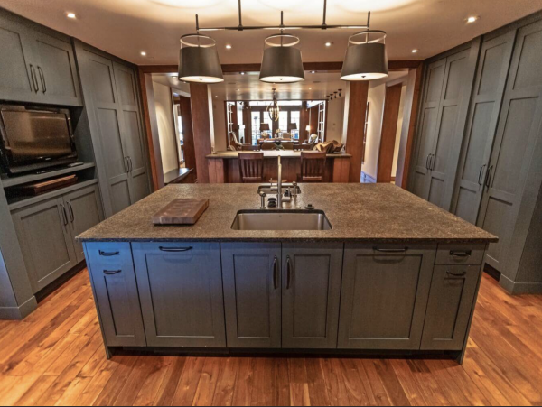 Ski in - Ski out Vail Vacation Penthouse Five Bedroom