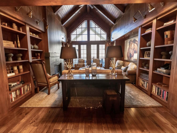 Ski in - Ski out Vail Vacation Penthouse Five Bedroom