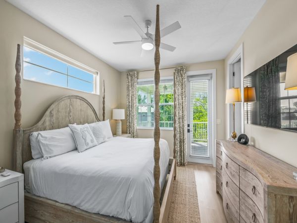 Beautiful Eco-Friendly Vacation Home in Cortez, FL.