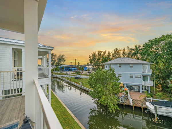 Cortez Vacation Home Short Drive to Beaches or Bike Ride!