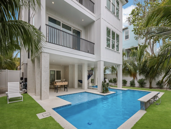 Luxe Coastal Living Just Steps from the Gulf