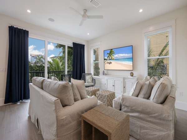Luxe Coastal Living Just Steps from the Gulf