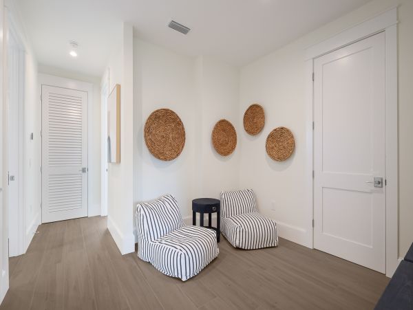 Luxe Coastal Living Just Steps from the Gulf