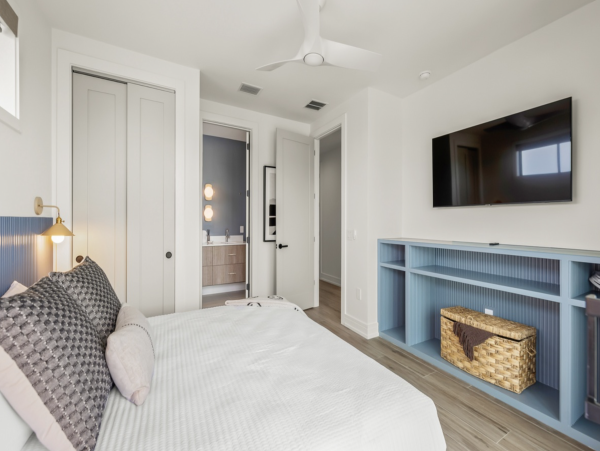 Anna Maria Island Luxury Vacation Rental  7-Bed Gulf Coast Villa with Pool & Rooftop Views