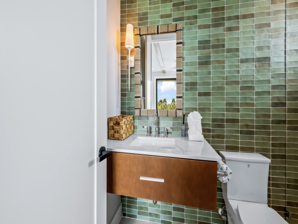 Anna Maria Island Luxury Vacation Rental  7-Bed Gulf Coast Villa with Pool & Rooftop Views