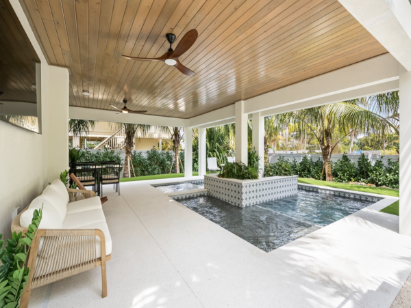 Anna Maria Island Luxury Vacation Rental  7-Bed Gulf Coast Villa with Pool & Rooftop Views