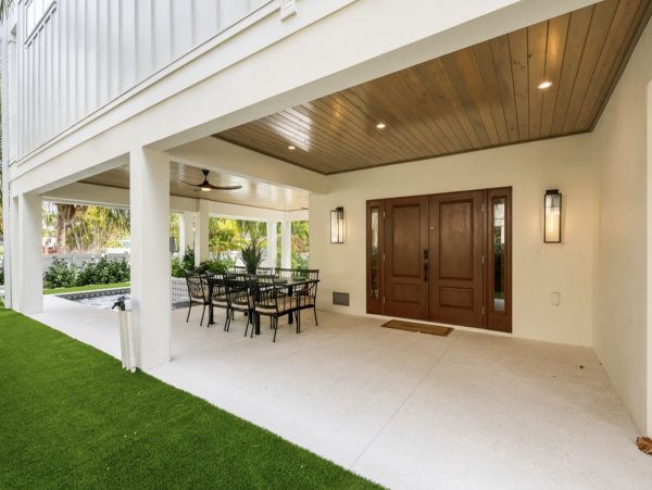 Anna Maria Island Luxury Vacation Rental  7-Bed Gulf Coast Villa with Pool & Rooftop Views