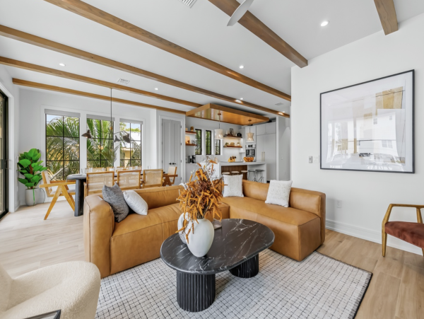 Anna Maria Island Luxury Vacation Rental  7-Bed Gulf Coast Villa with Pool & Rooftop Views