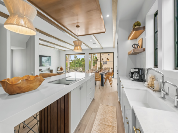 Anna Maria Island Luxury Vacation Rental  7-Bed Gulf Coast Villa with Pool & Rooftop Views