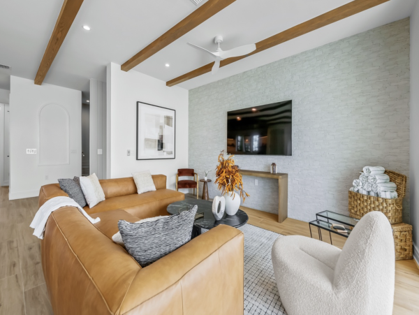 Anna Maria Island Luxury Vacation Rental  7-Bed Gulf Coast Villa with Pool & Rooftop Views