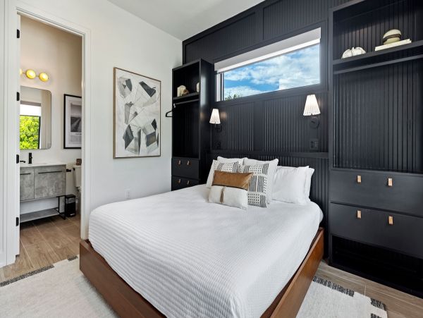 Luxury Holmes Beach Rental Walk to Beach & Rooftop Views