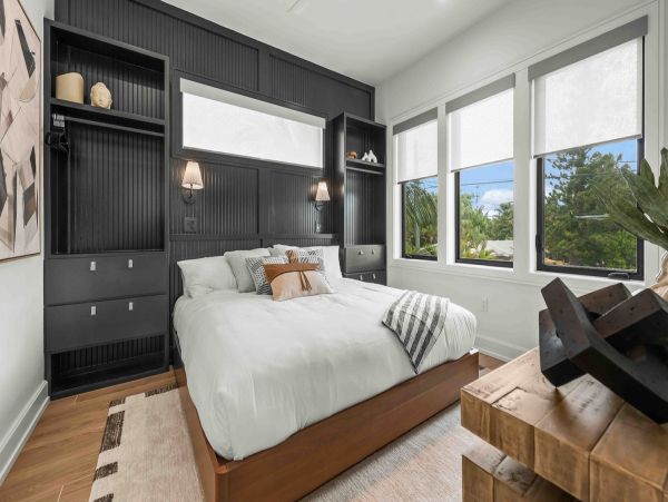 Luxury Holmes Beach Rental Walk to Beach & Rooftop Views
