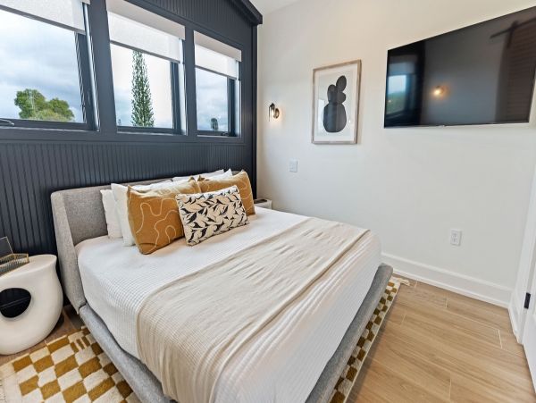 Luxury Holmes Beach Rental Walk to Beach & Rooftop Views