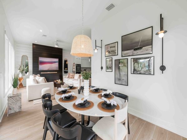 Luxury Holmes Beach Rental Walk to Beach & Rooftop Views