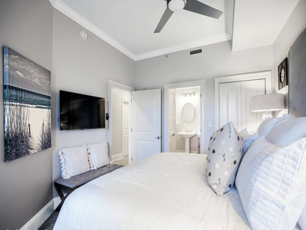 Blue Mountain Beach Luxury Vacation Condo