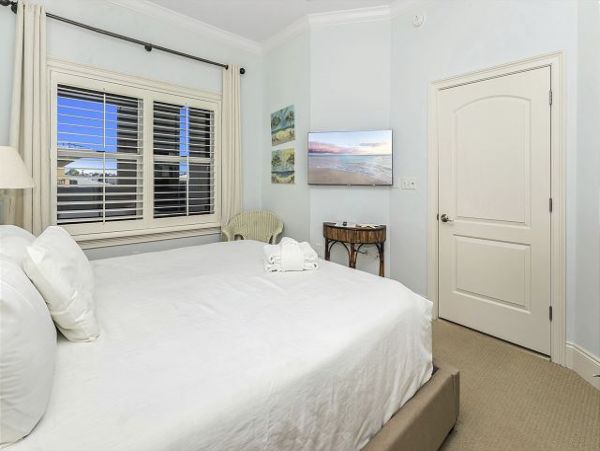 Blue Mountain Beach Luxury Vacation Home