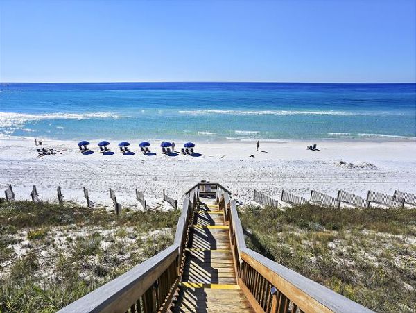 Stunning Beach Views From this Blue Mountain Beach Luxury Condo