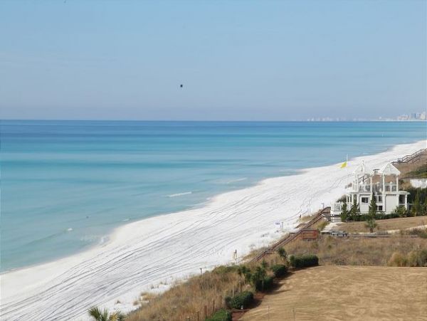 Stunning Beach Views From this Blue Mountain Beach Luxury Condo
