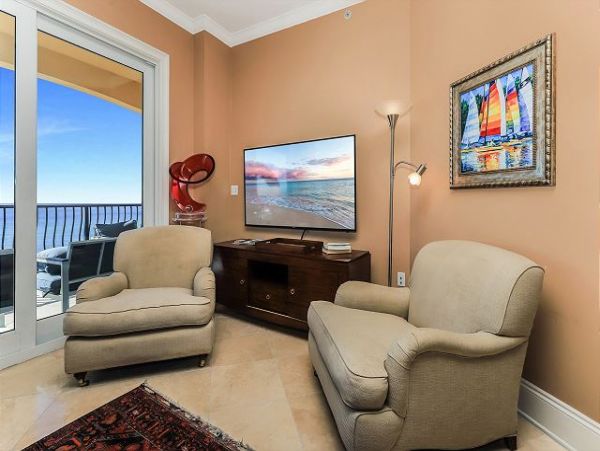 Stunning Beach Views From this Blue Mountain Beach Luxury Condo