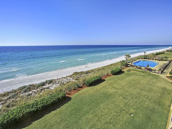 Stunning Beach Views From this Blue Mountain Beach Luxury Condo
